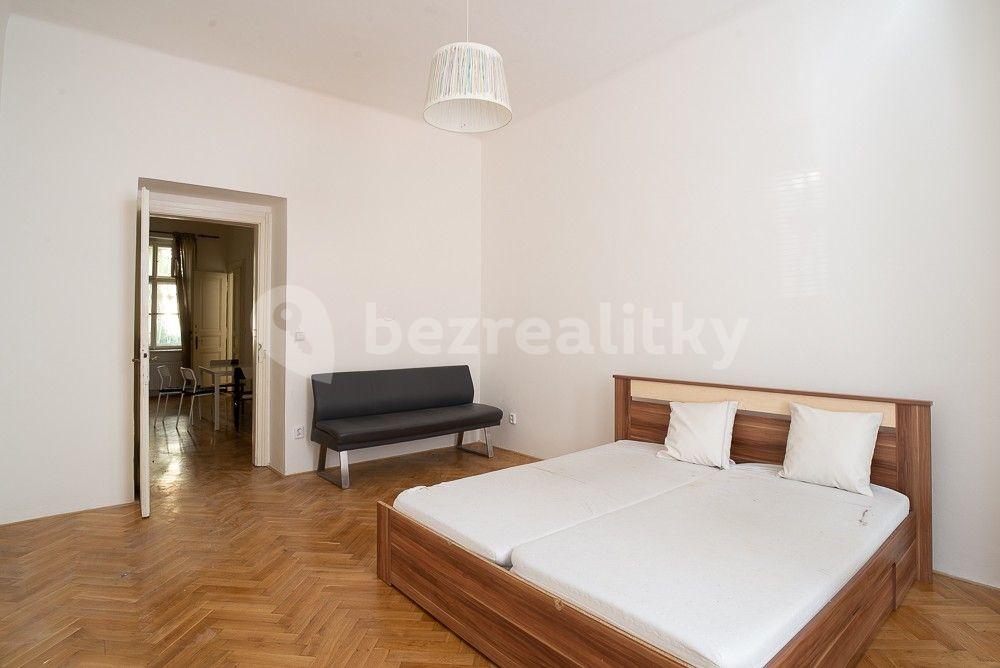 Prenájom bytu 3-izbový 80 m², Řipská, Praha, Praha