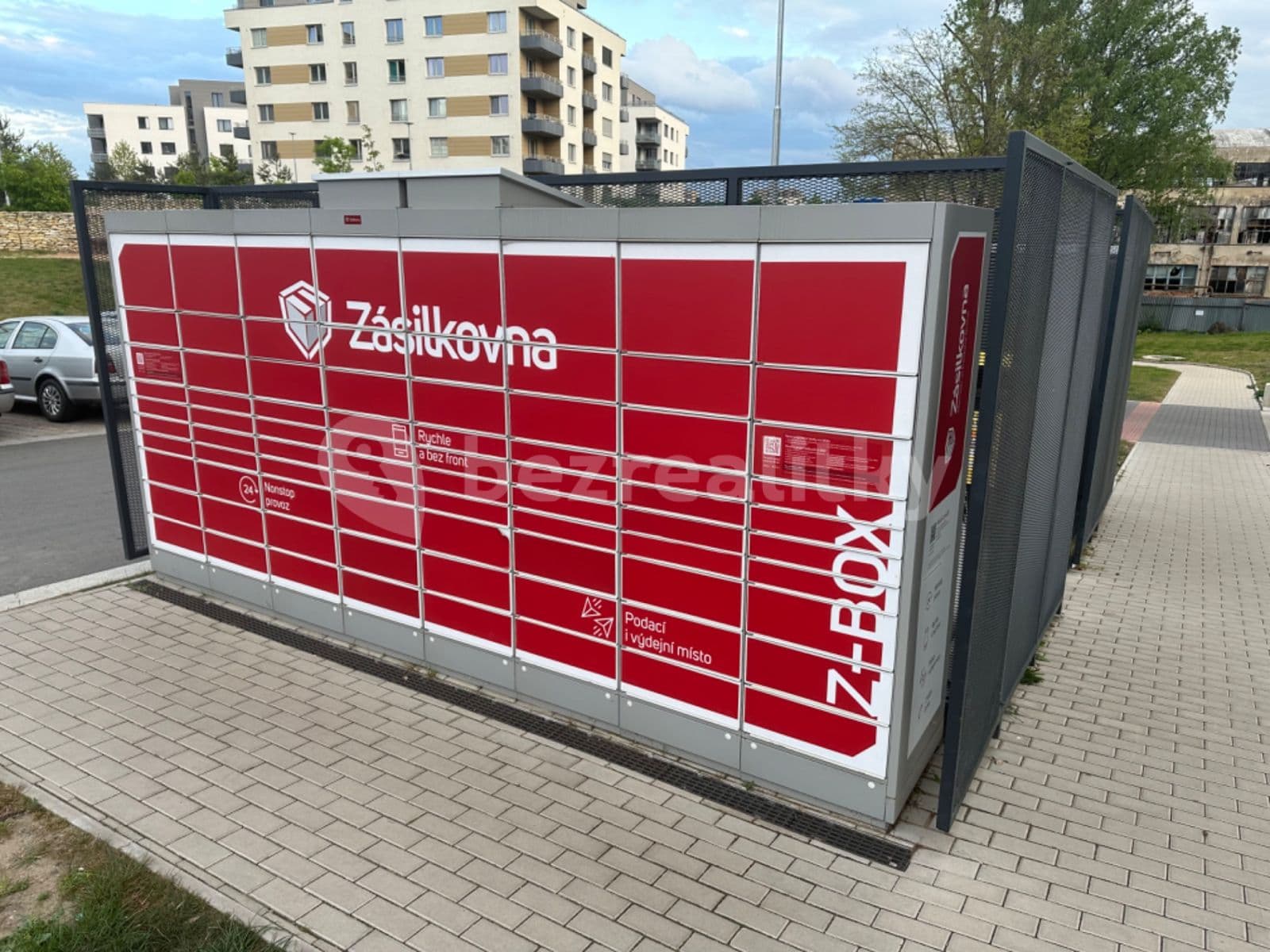 Prenájom garáže 14 m², Oktábcových, Praha, Praha Prenájom garáže 14 m², Oktábcových, Praha, Praha