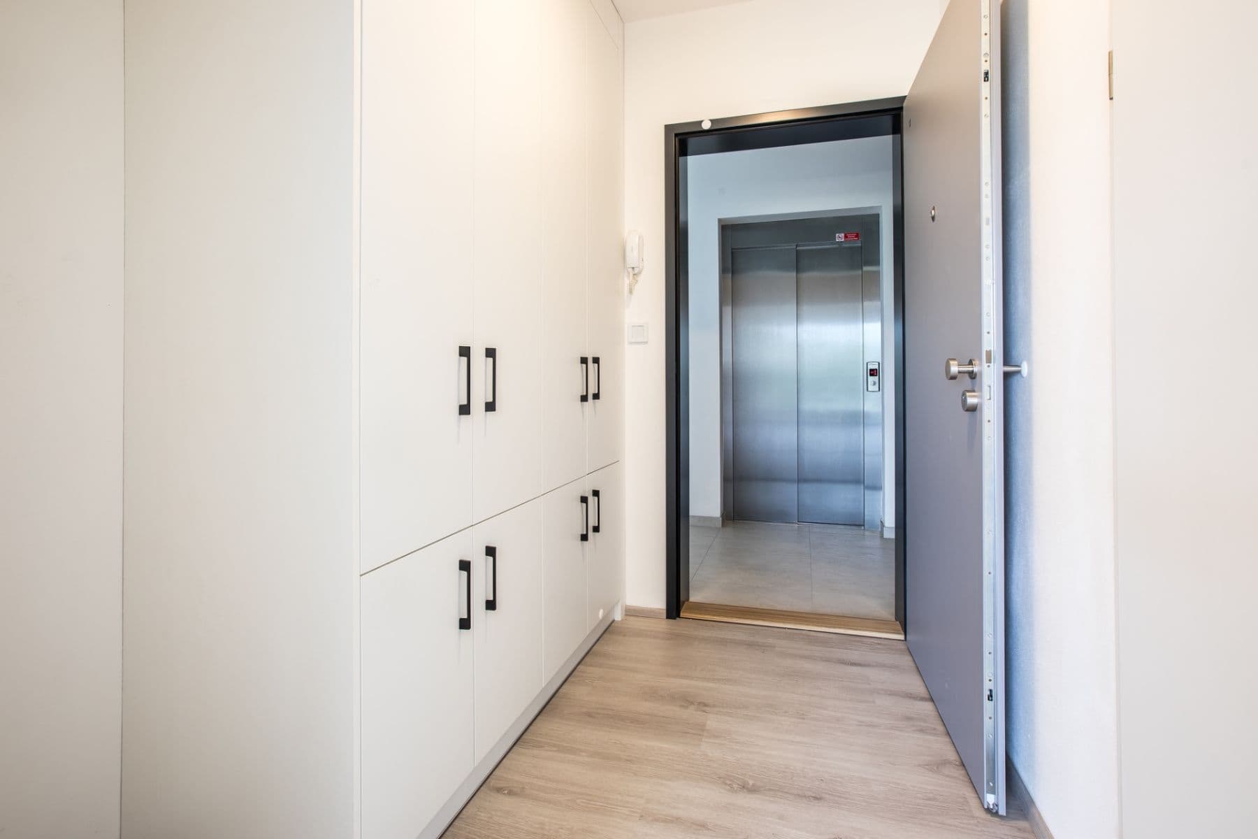 Prenájom bytu 2-izbový 55 m², Na Perštýně, Liberec, Liberecký kraj Prenájom bytu 2-izbový 55 m², Na Perštýně, Liberec, Liberecký kraj