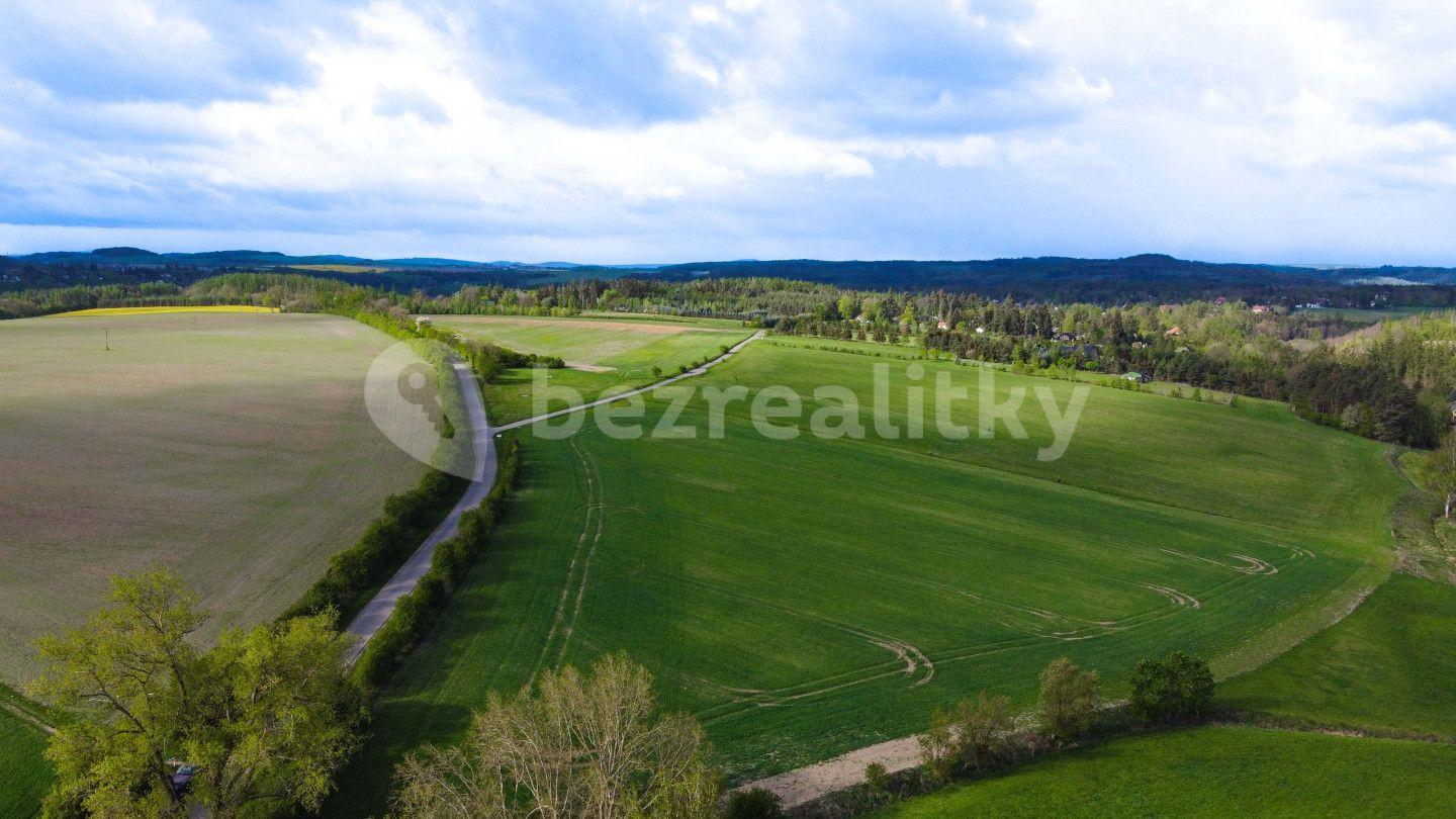 Predaj pozemku 3.111 m², Unhošť, Středočeský kraj