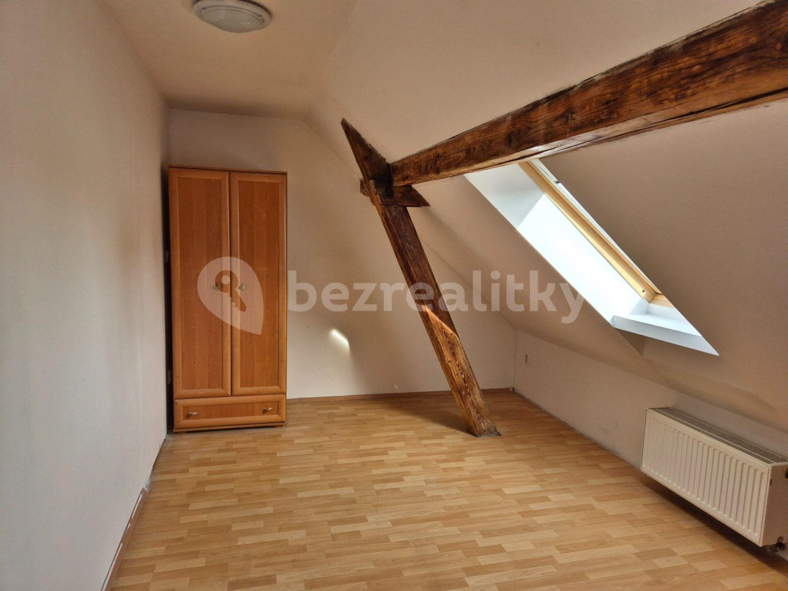 Predaj bytu 3-izbový 60 m², nám. T. G. Masaryka, Smečno, Středočeský kraj
