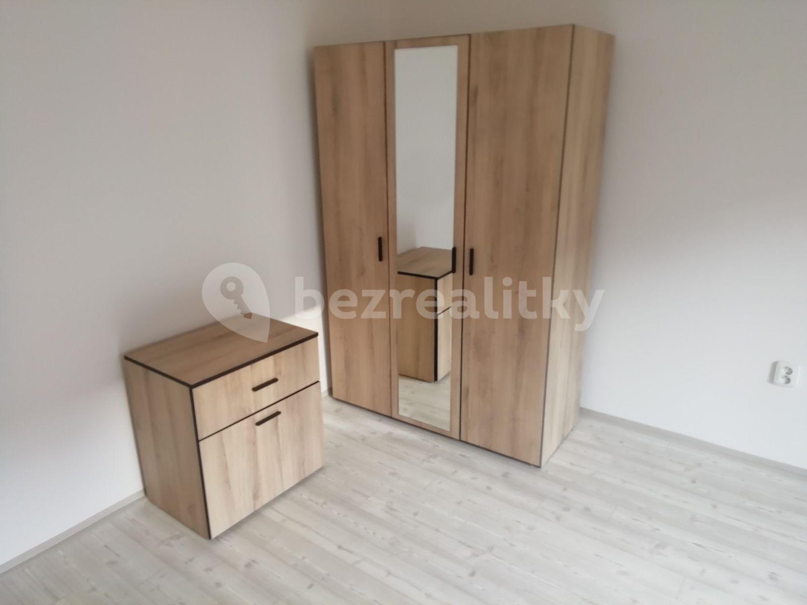 Prenájom bytu 2-izbový 54 m², Ostašova, Kutná Hora, Středočeský kraj