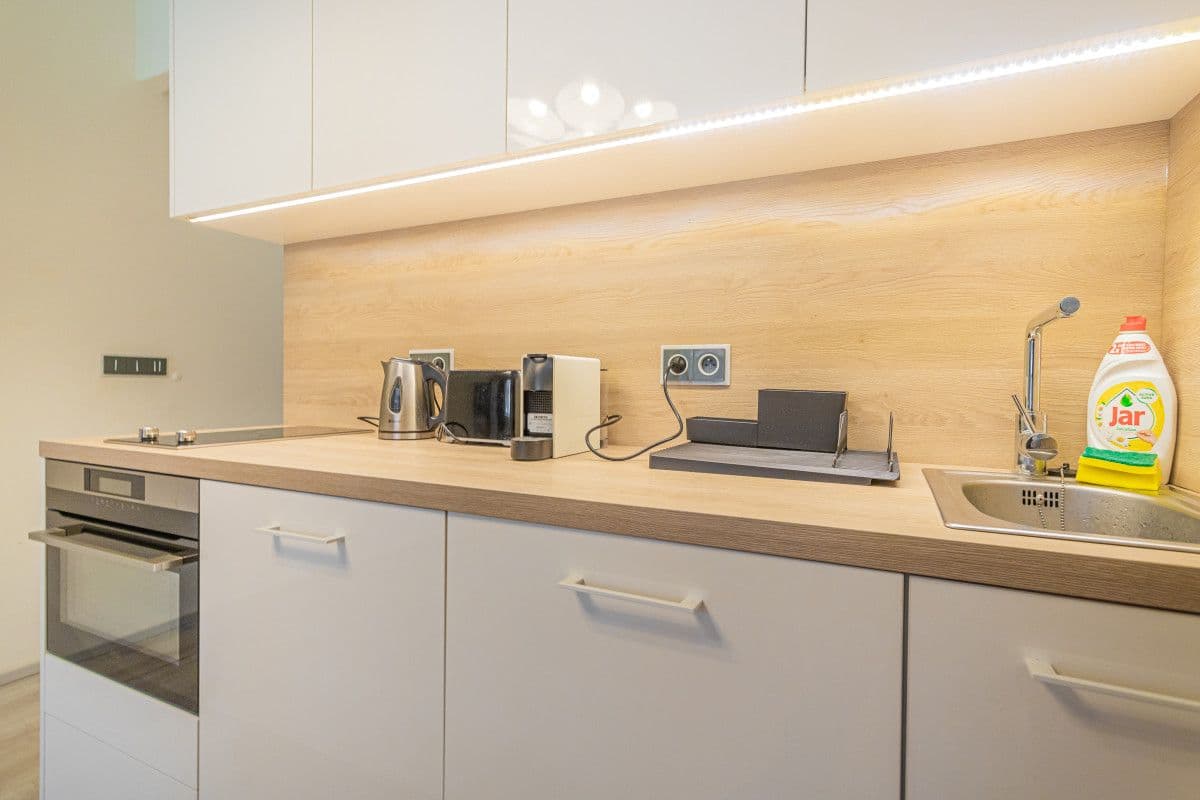 Prenájom bytu 25 m², Stroupežnického, Praha, Praha Prenájom bytu 25 m², Stroupežnického, Praha, Praha