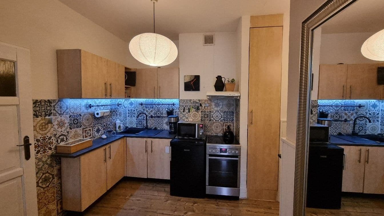 Prenájom bytu 2-izbový 16 m², Chocholouškova, Praha, Praha Prenájom bytu 2-izbový 16 m², Chocholouškova, Praha, Praha