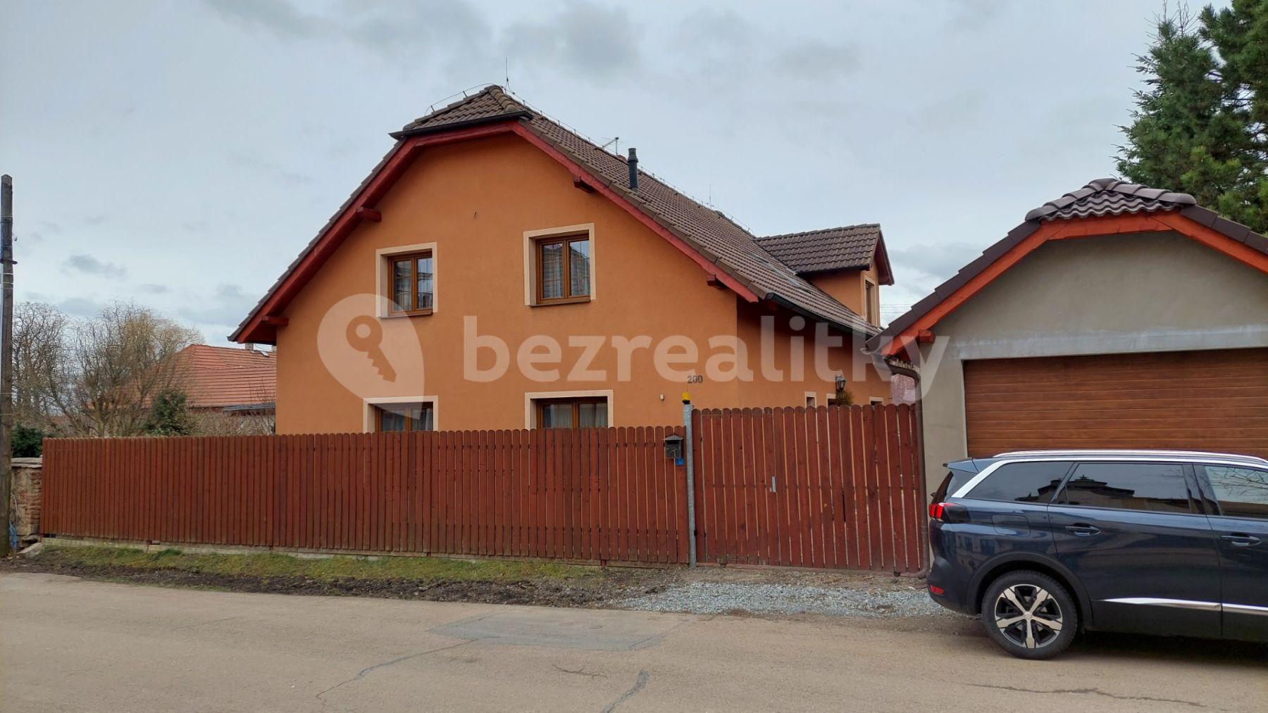 Predaj domu 232 m², pozemek 487 m², Kubrova, Nučice, Středočeský kraj