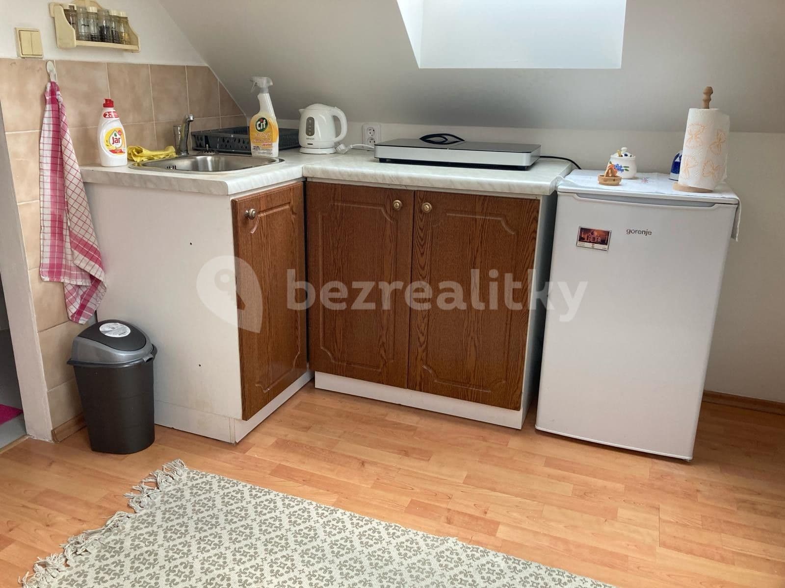 Prenájom bytu 1-izbový 45 m², Královická, Praha, Praha Prenájom bytu 1-izbový 45 m², Královická, Praha, Praha