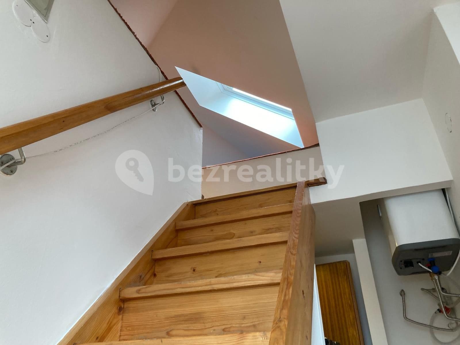 Prenájom bytu 1-izbový 45 m², Královická, Praha, Praha Prenájom bytu 1-izbový 45 m², Královická, Praha, Praha