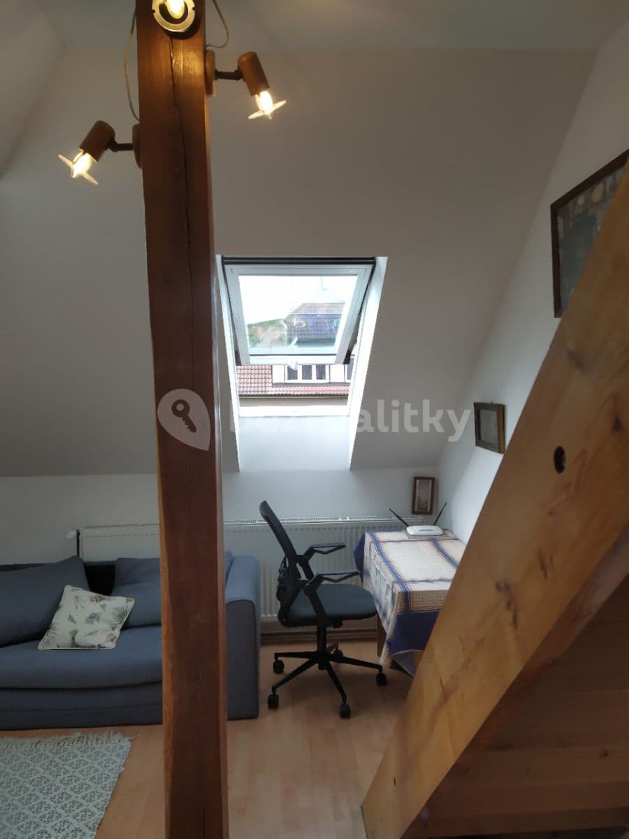 Prenájom bytu 1-izbový 45 m², Královická, Praha, Praha Prenájom bytu 1-izbový 45 m², Královická, Praha, Praha