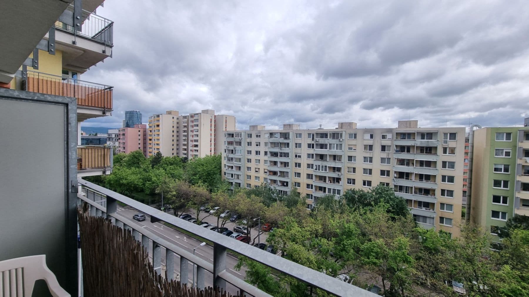 Prenájom bytu 1-izbový 42 m², Jégého, Ružinov, Bratislavský kraj Prenájom bytu 1-izbový 42 m², Jégého, Ružinov, Bratislavský kraj