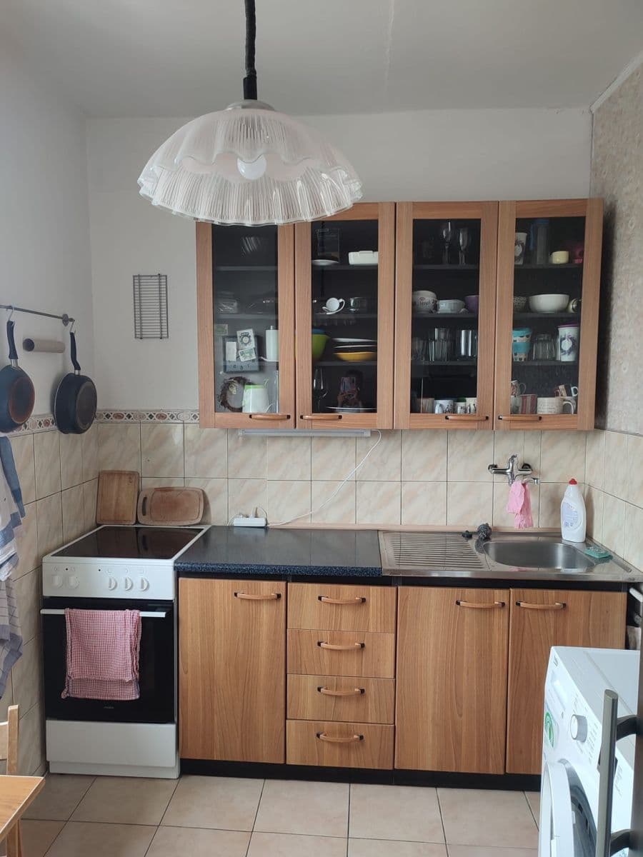 Predaj bytu 2-izbový 55 m², Hněvotínská, Olomouc, Olomoucký kraj Predaj bytu 2-izbový 55 m², Hněvotínská, Olomouc, Olomoucký kraj