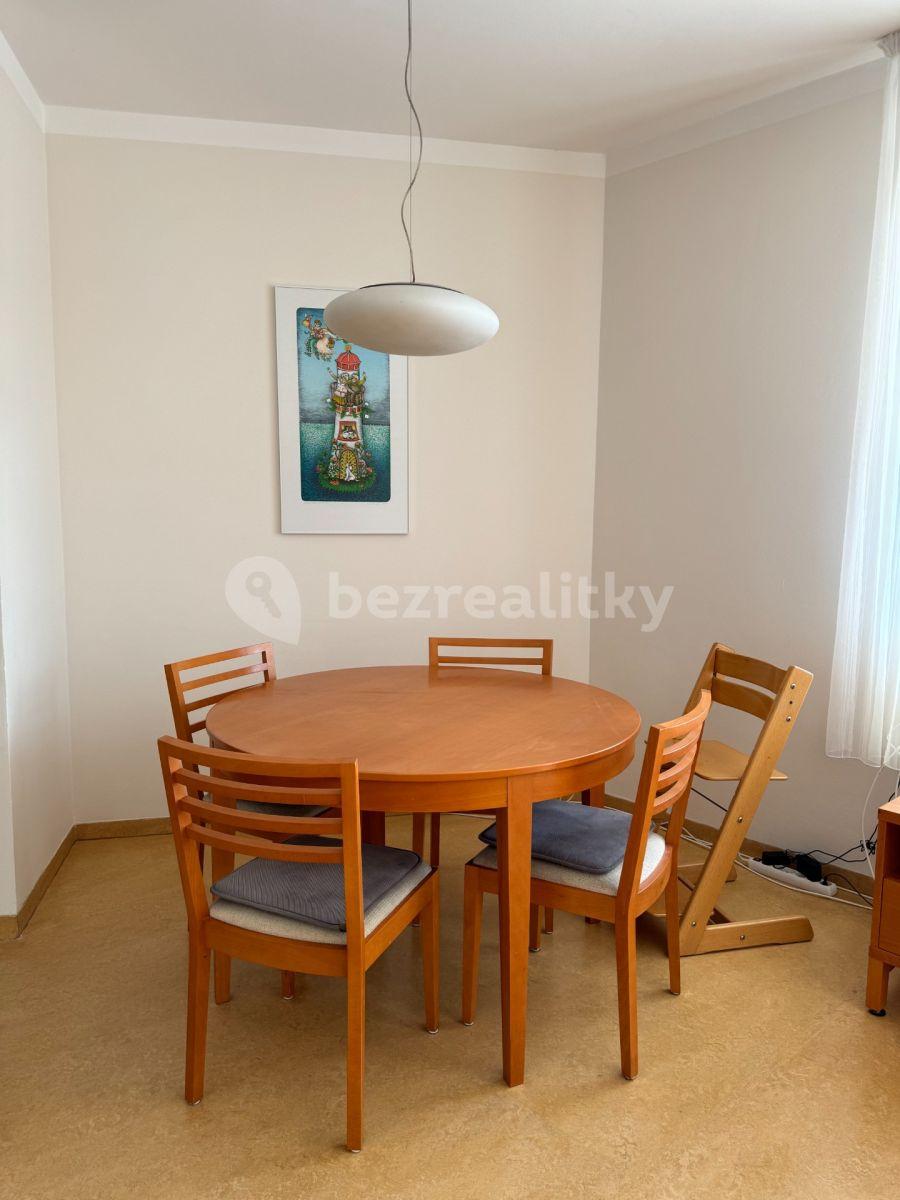 Prenájom bytu 3-izbový 95 m², Podvinný mlýn, Praha, Praha