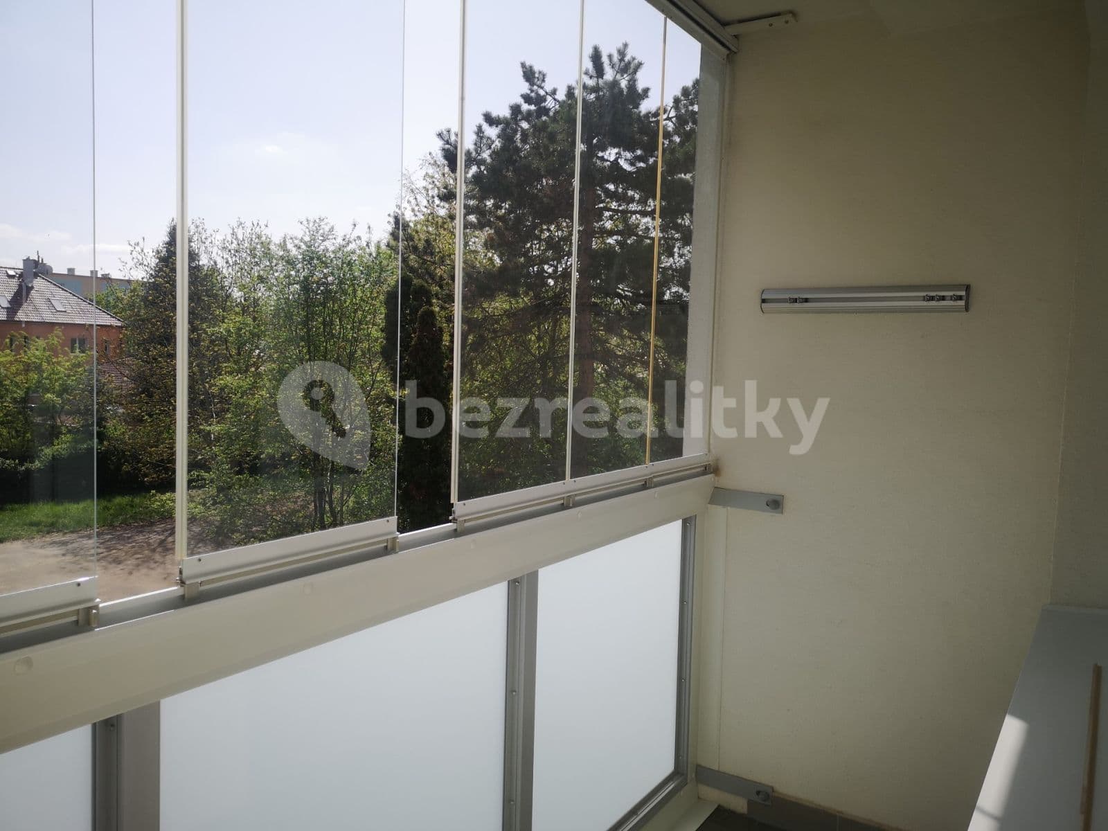 Prenájom bytu 4-izbový 69 m², Danielova, Praha, Praha Prenájom bytu 4-izbový 69 m², Danielova, Praha, Praha