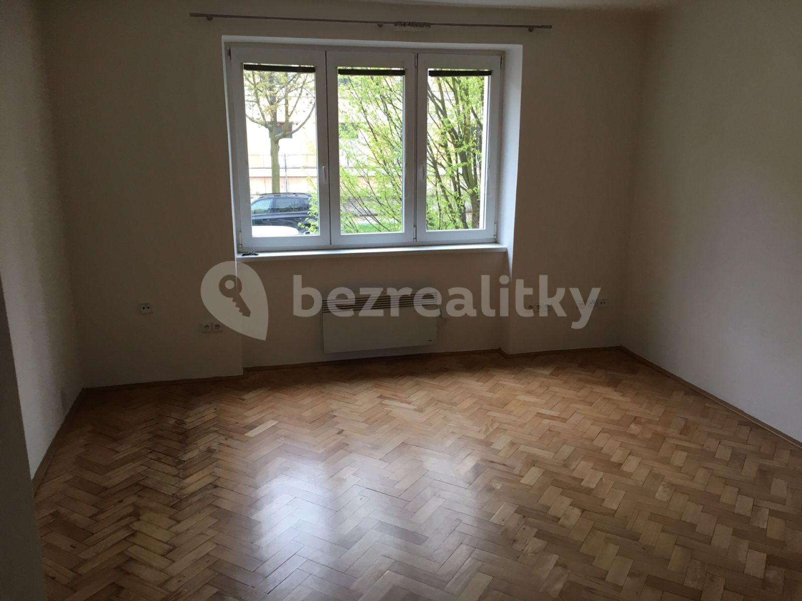 Prenájom bytu 2-izbový 51 m², Svobody, Pardubice, Pardubický kraj