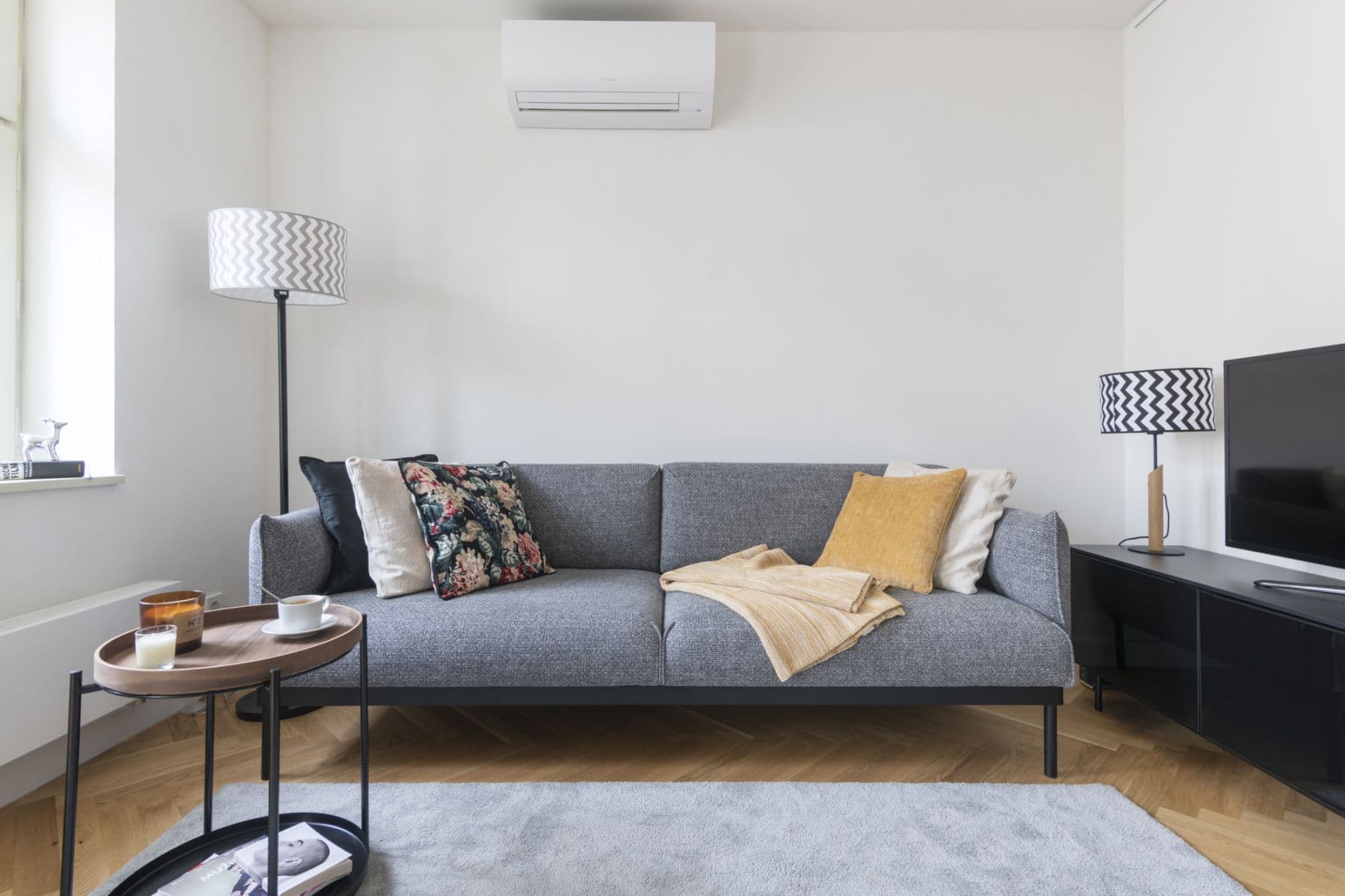 Prenájom bytu 47 m², Bořivojova, Praha, Praha Prenájom bytu 47 m², Bořivojova, Praha, Praha