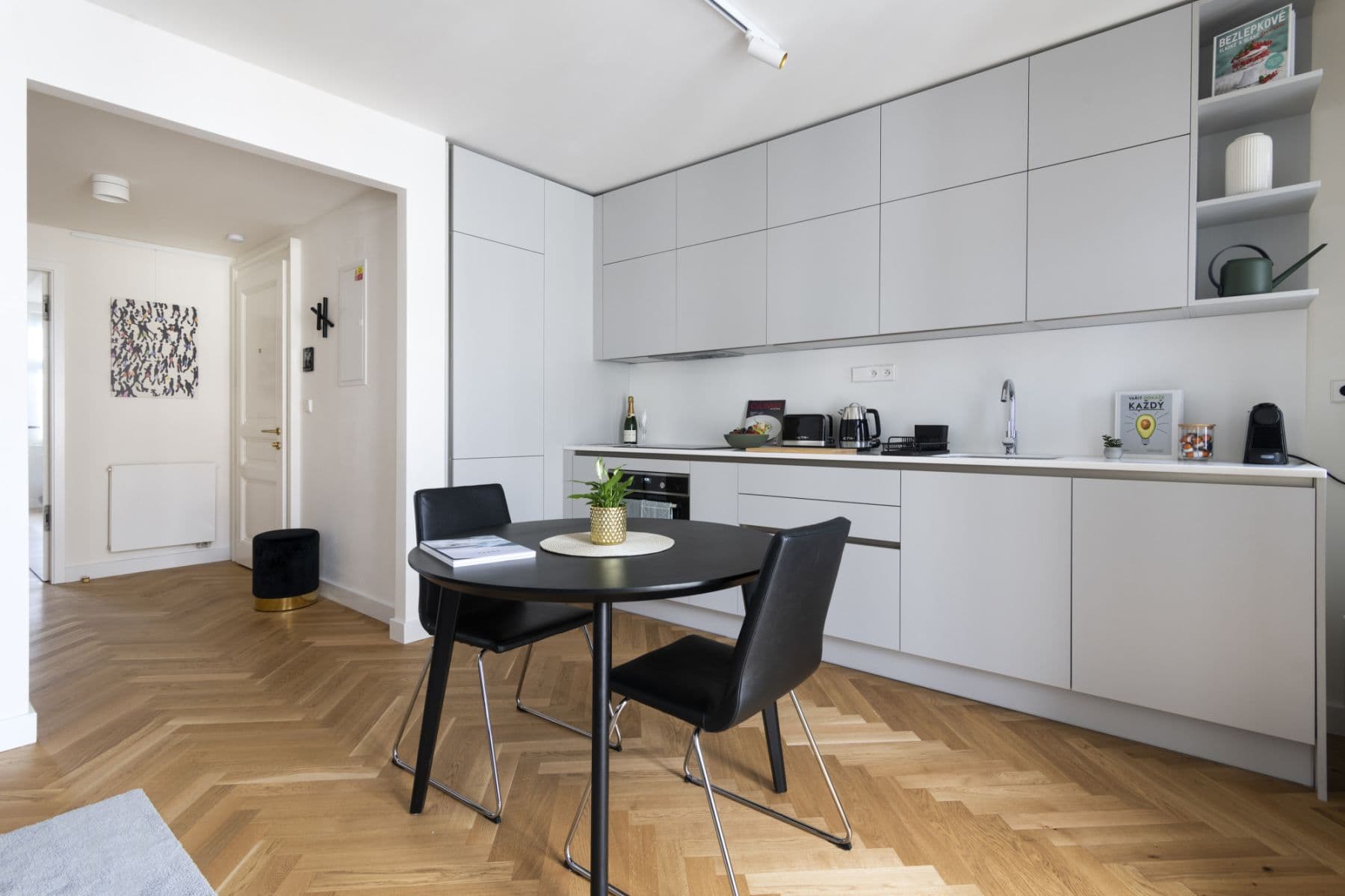 Prenájom bytu 47 m², Bořivojova, Praha, Praha Prenájom bytu 47 m², Bořivojova, Praha, Praha