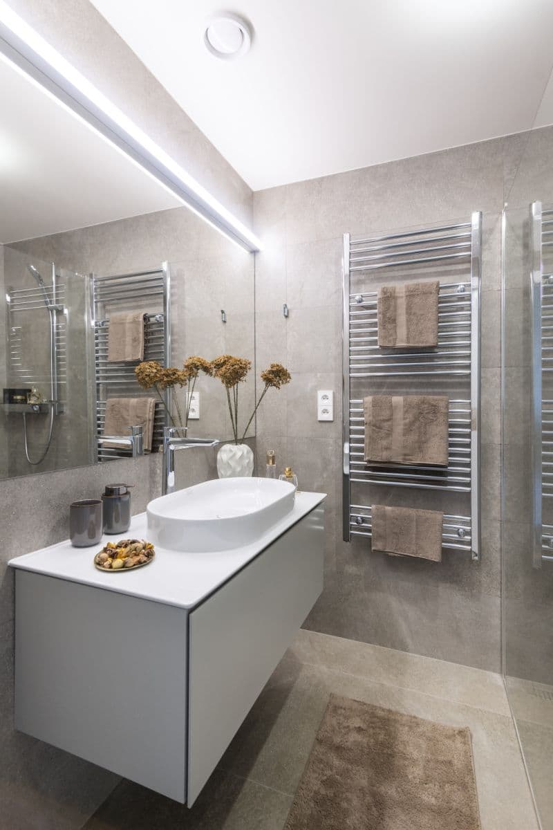 Prenájom bytu 47 m², Bořivojova, Praha, Praha Prenájom bytu 47 m², Bořivojova, Praha, Praha