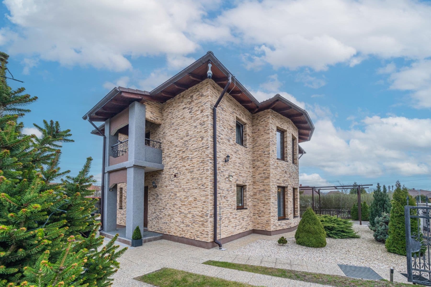 Predaj domu 172 m², pozemek 617 m², Pod Hájem, Přezletice, Středočeský kraj Predaj domu 172 m², pozemek 617 m², Pod Hájem, Přezletice, Středočeský kraj