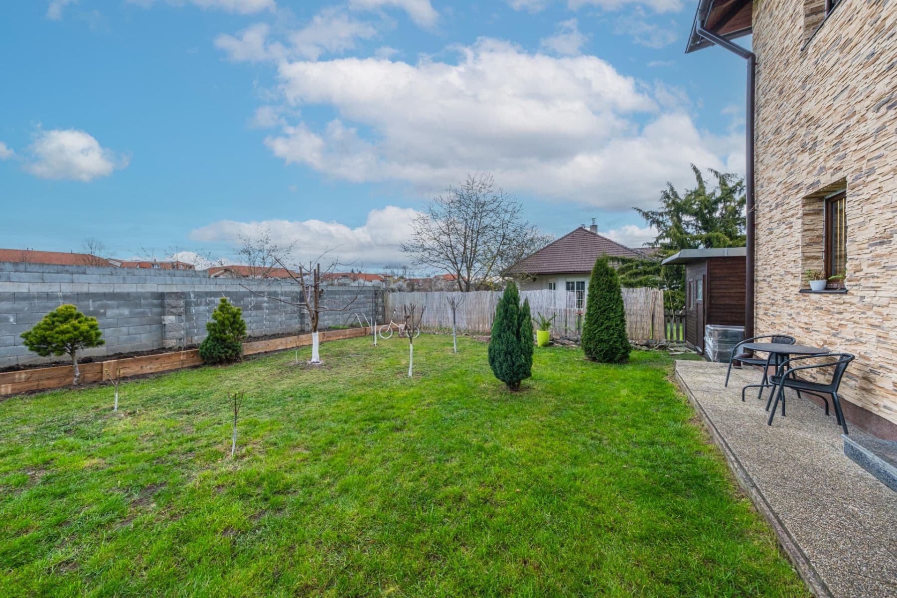 Predaj domu 172 m², pozemek 617 m², Pod Hájem, Přezletice, Středočeský kraj Predaj domu 172 m², pozemek 617 m², Pod Hájem, Přezletice, Středočeský kraj