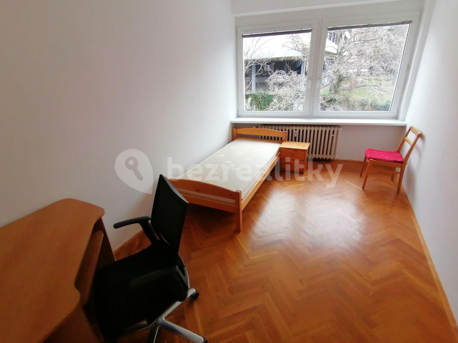 Prenájom bytu 4-izbový 130 m², Xaveriova, Praha, Praha