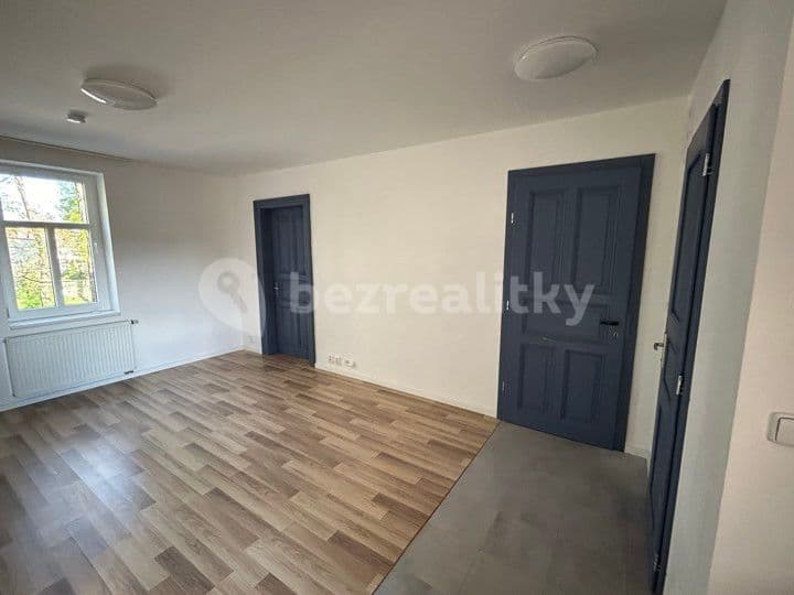 Prenájom bytu 2-izbový 42 m², Fűgnerova, Slaný, Středočeský kraj