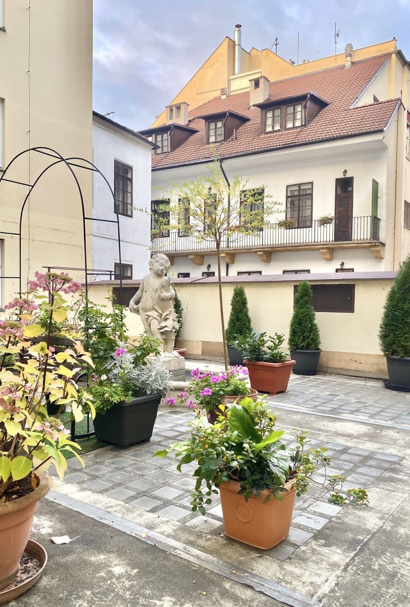 Prenájom bytu 35 m², Konviktská, Praha, Praha Prenájom bytu 35 m², Konviktská, Praha, Praha