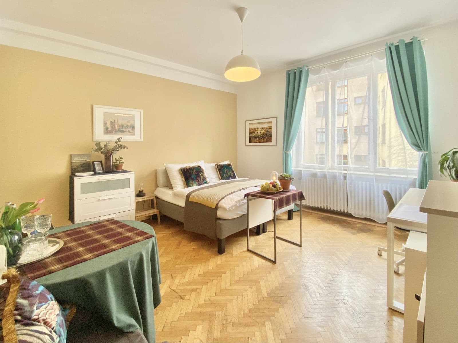Prenájom bytu 35 m², Konviktská, Praha, Praha Prenájom bytu 35 m², Konviktská, Praha, Praha