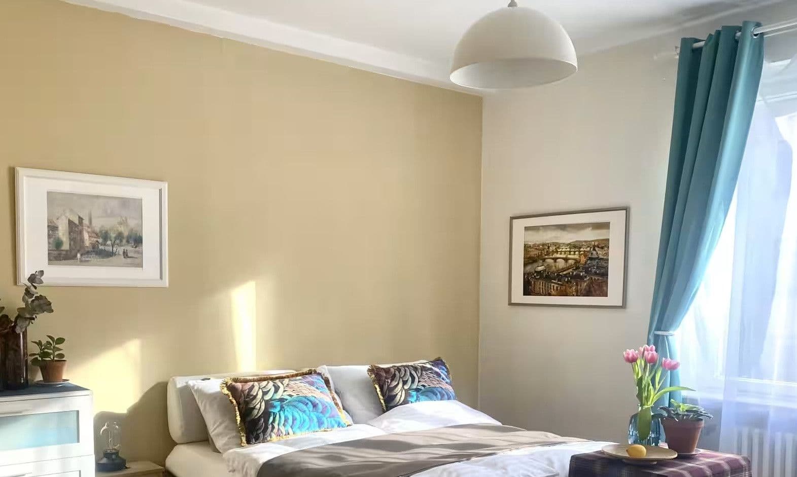 Prenájom bytu 35 m², Konviktská, Praha, Praha Prenájom bytu 35 m², Konviktská, Praha, Praha