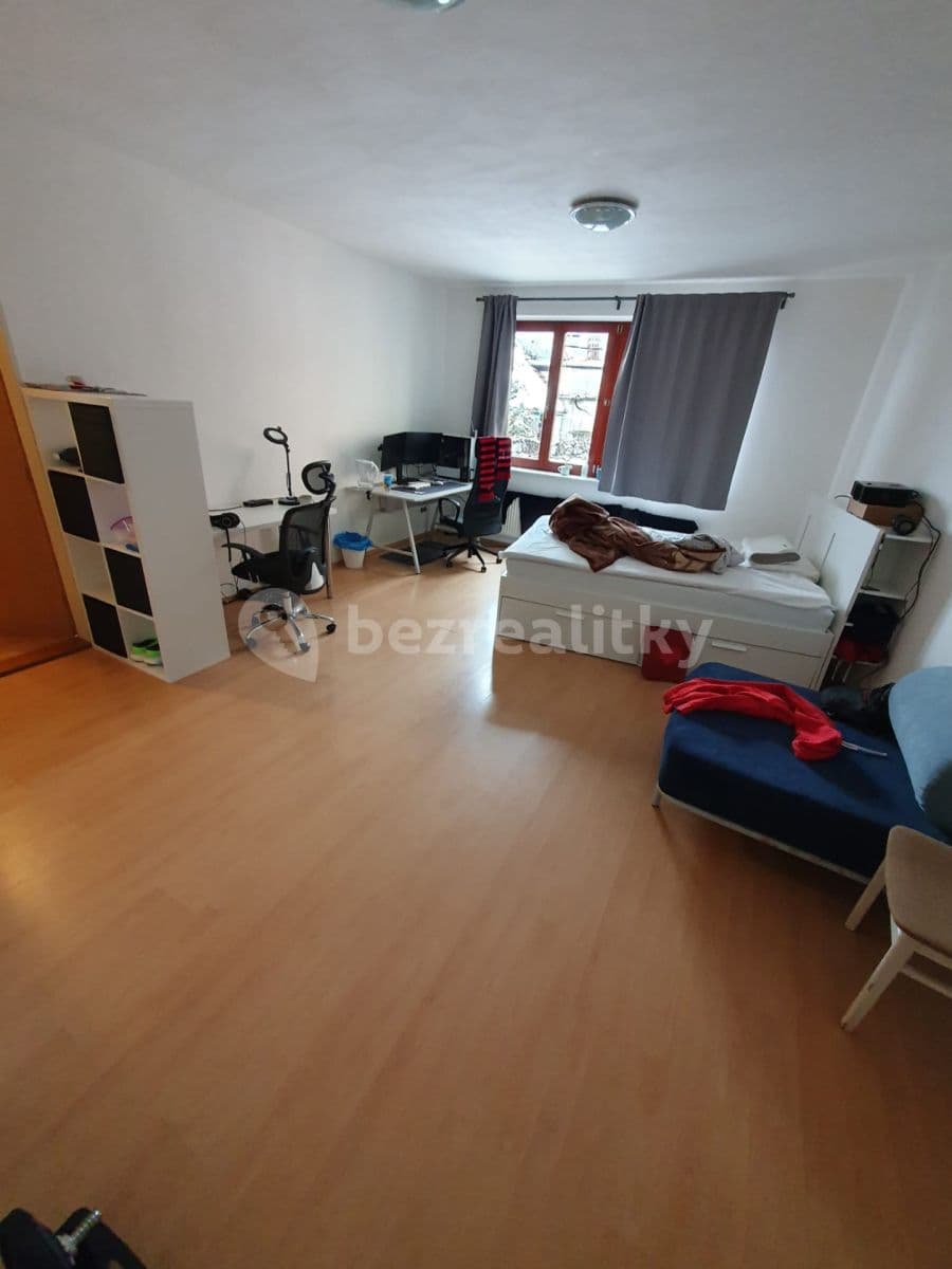 Prenájom bytu 3-izbový 80 m², Maničky, Brno, Jihomoravský kraj