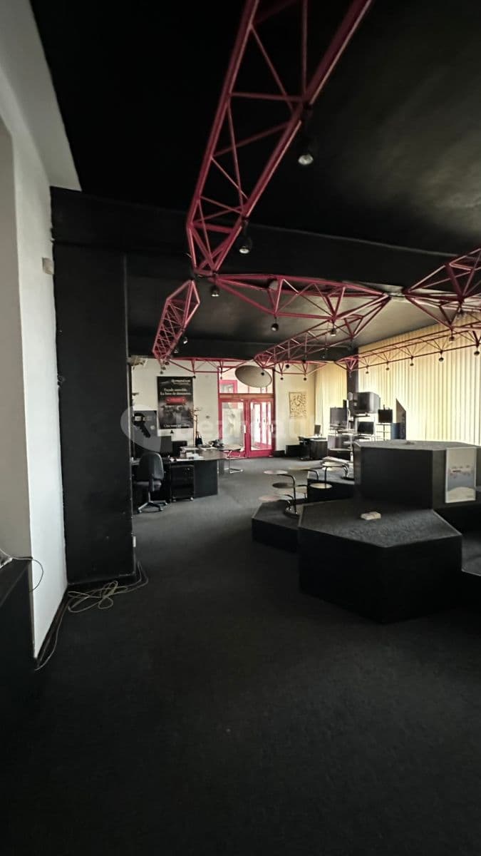 Prenájom nebytového priestoru 500 m², Zahradní, Klatovy, Plzeňský kraj Prenájom nebytového priestoru 500 m², Zahradní, Klatovy, Plzeňský kraj