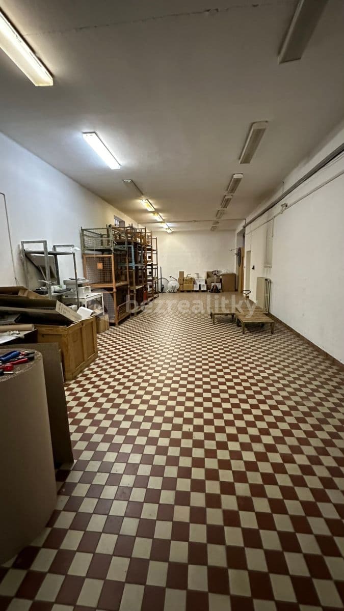 Prenájom nebytového priestoru 500 m², Zahradní, Klatovy, Plzeňský kraj Prenájom nebytového priestoru 500 m², Zahradní, Klatovy, Plzeňský kraj