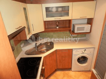 Prenájom bytu 3-izbový 53 m², Svojšovická, Praha, Praha Prenájom bytu 3-izbový 53 m², Svojšovická, Praha, Praha