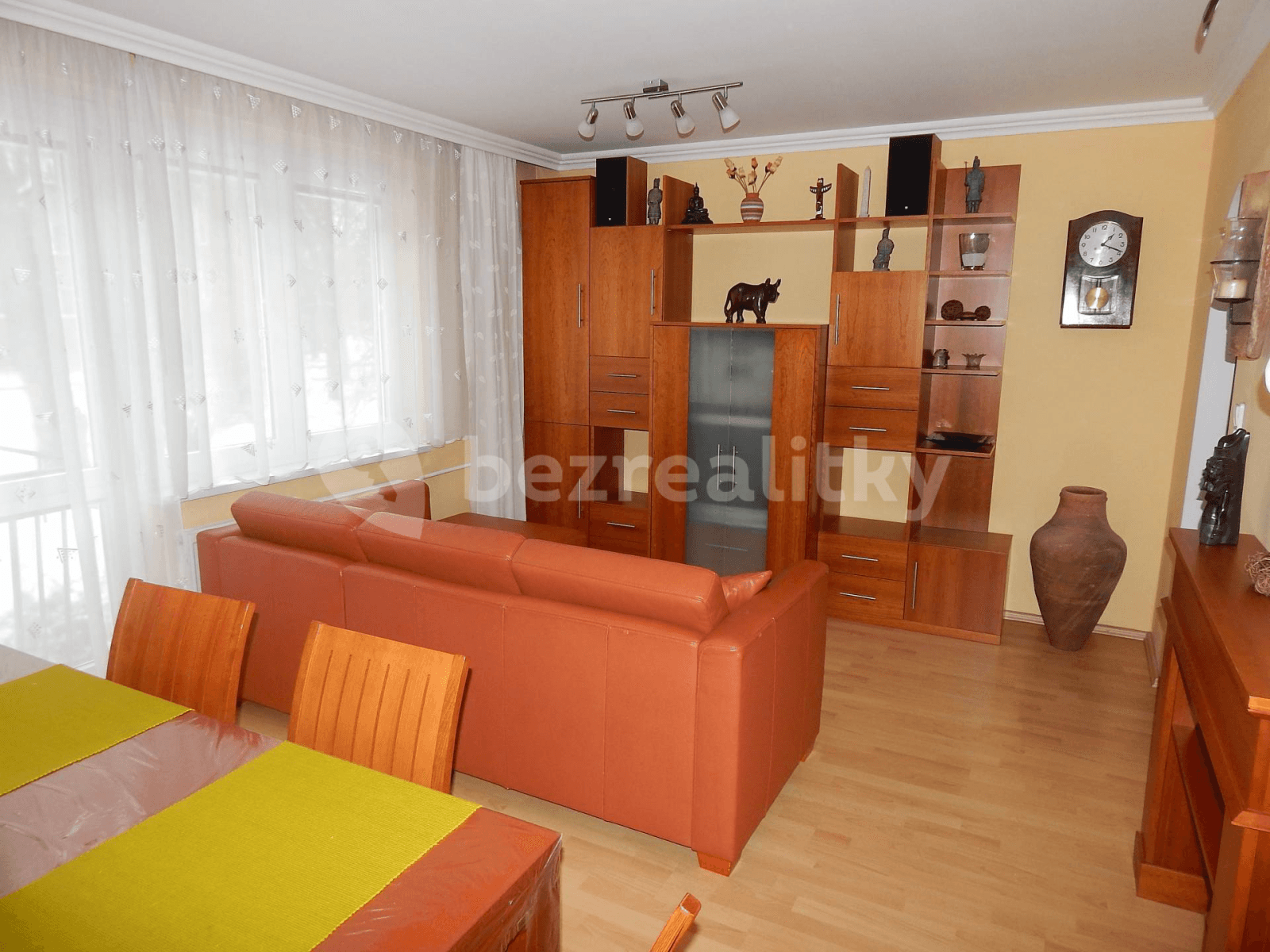 Prenájom bytu 3-izbový 53 m², Svojšovická, Praha, Praha Prenájom bytu 3-izbový 53 m², Svojšovická, Praha, Praha