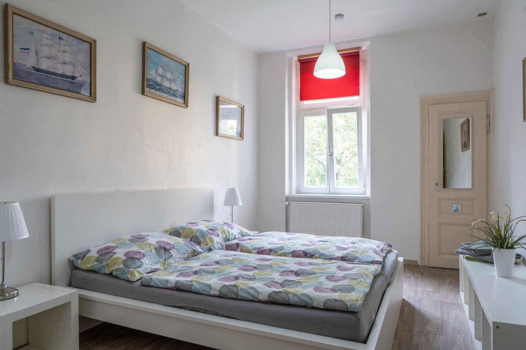 Prenájom bytu 79 m², Polská, Praha, Praha Prenájom bytu 79 m², Polská, Praha, Praha