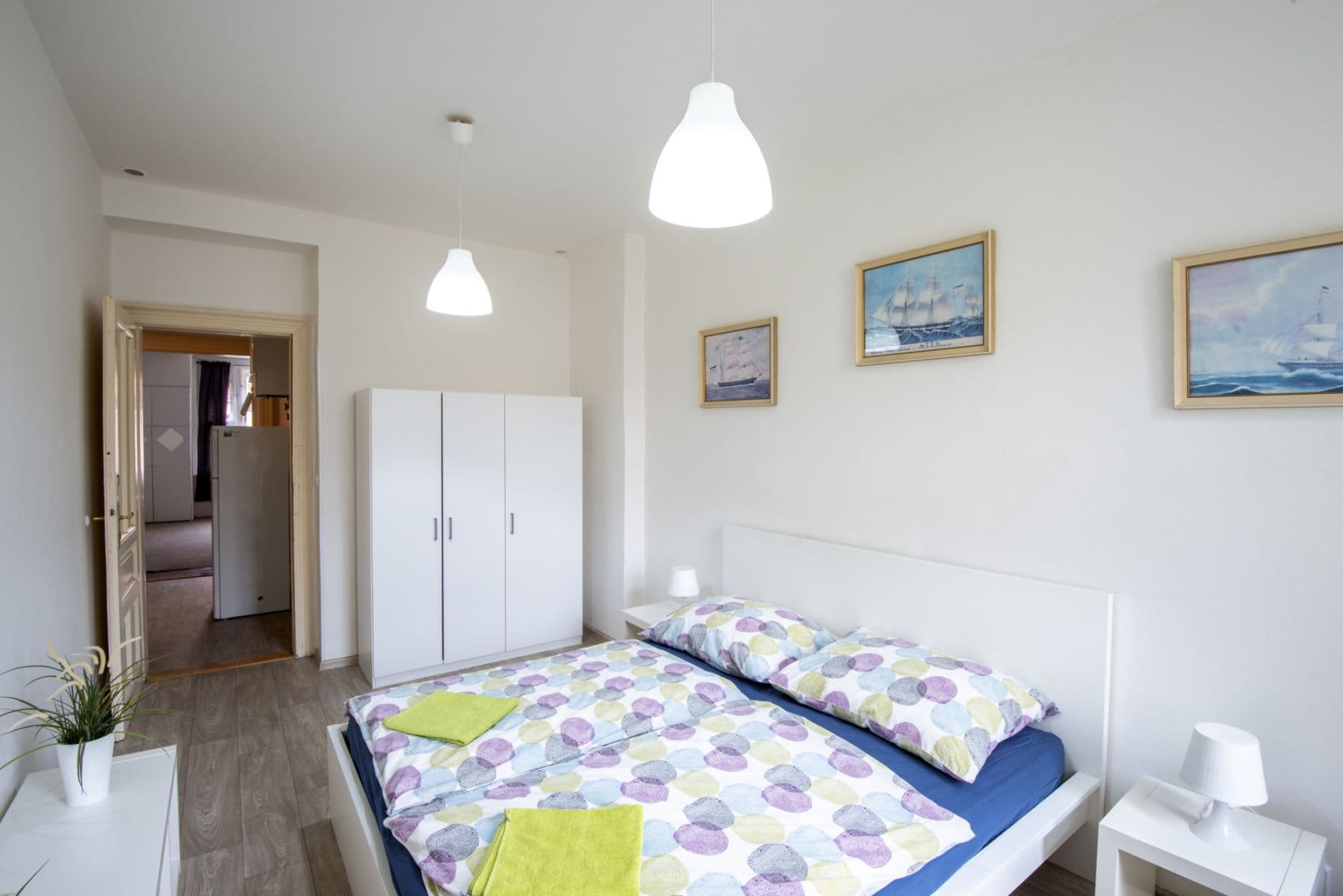 Prenájom bytu 79 m², Polská, Praha, Praha Prenájom bytu 79 m², Polská, Praha, Praha