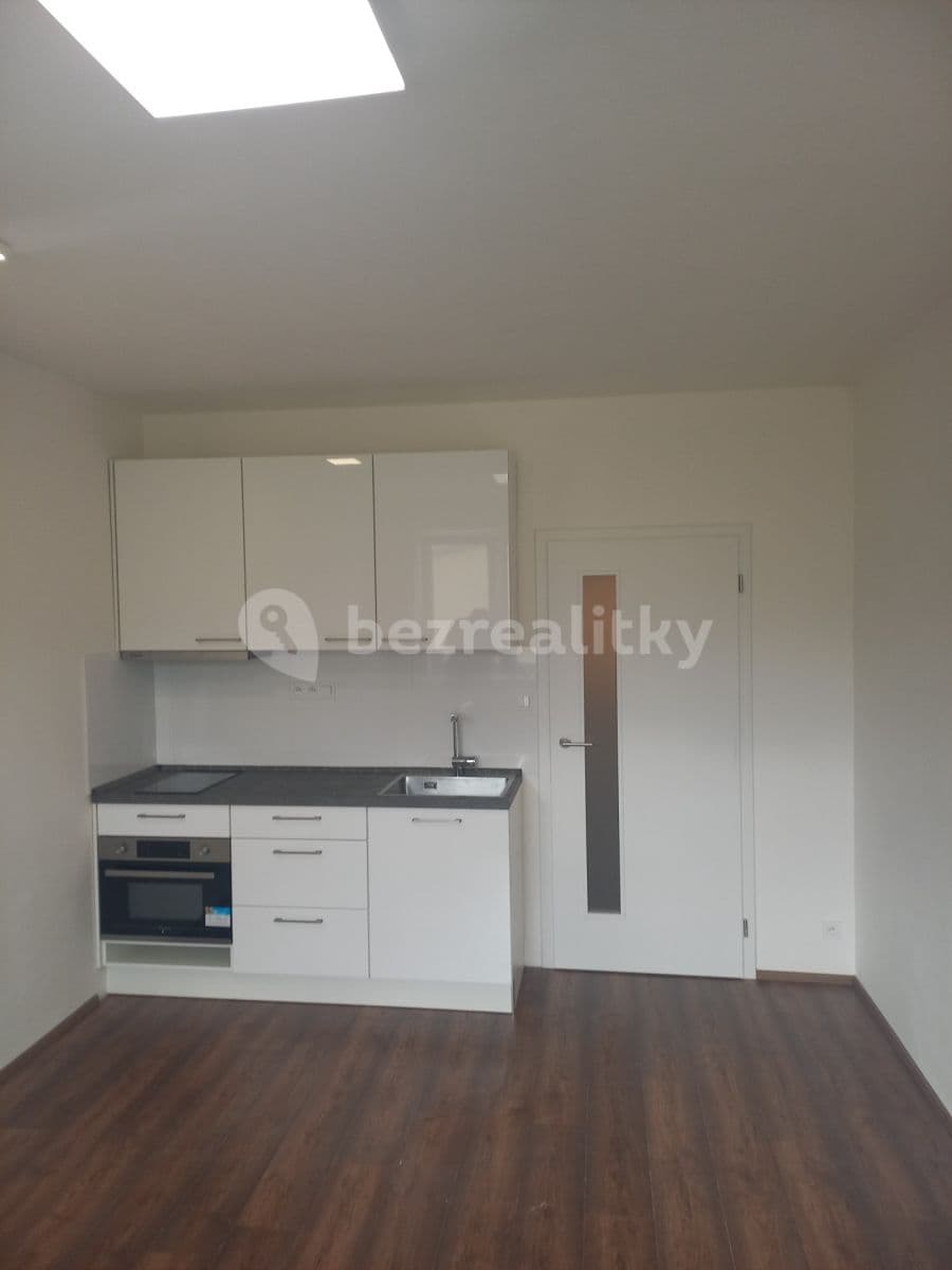Prenájom bytu 1-izbový 25 m², Poděbradova, Brno, Jihomoravský kraj Prenájom bytu 1-izbový 25 m², Poděbradova, Brno, Jihomoravský kraj
