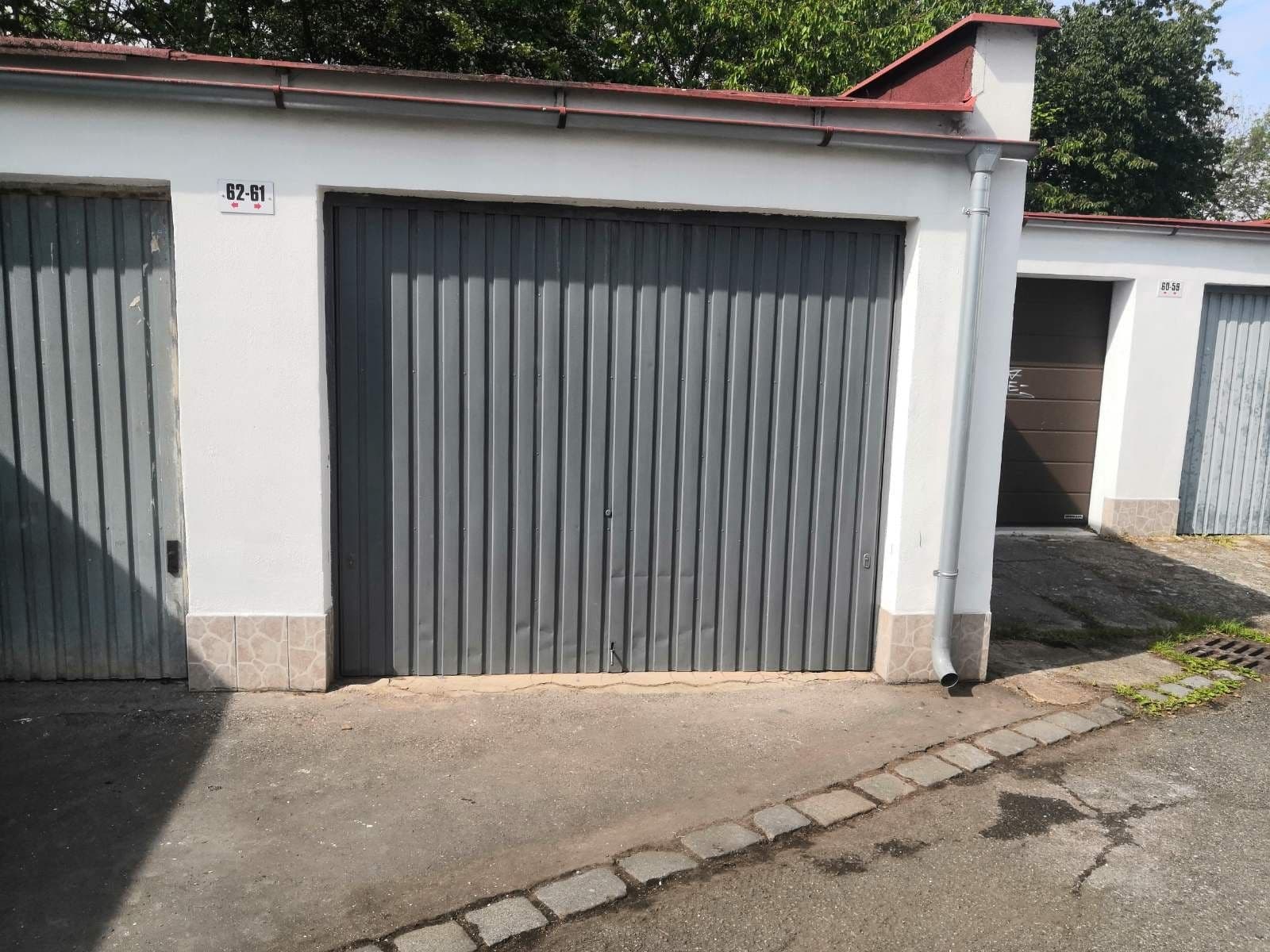 Prenájom garáže 17 m², Houdova, Praha, Praha Prenájom garáže 17 m², Houdova, Praha, Praha