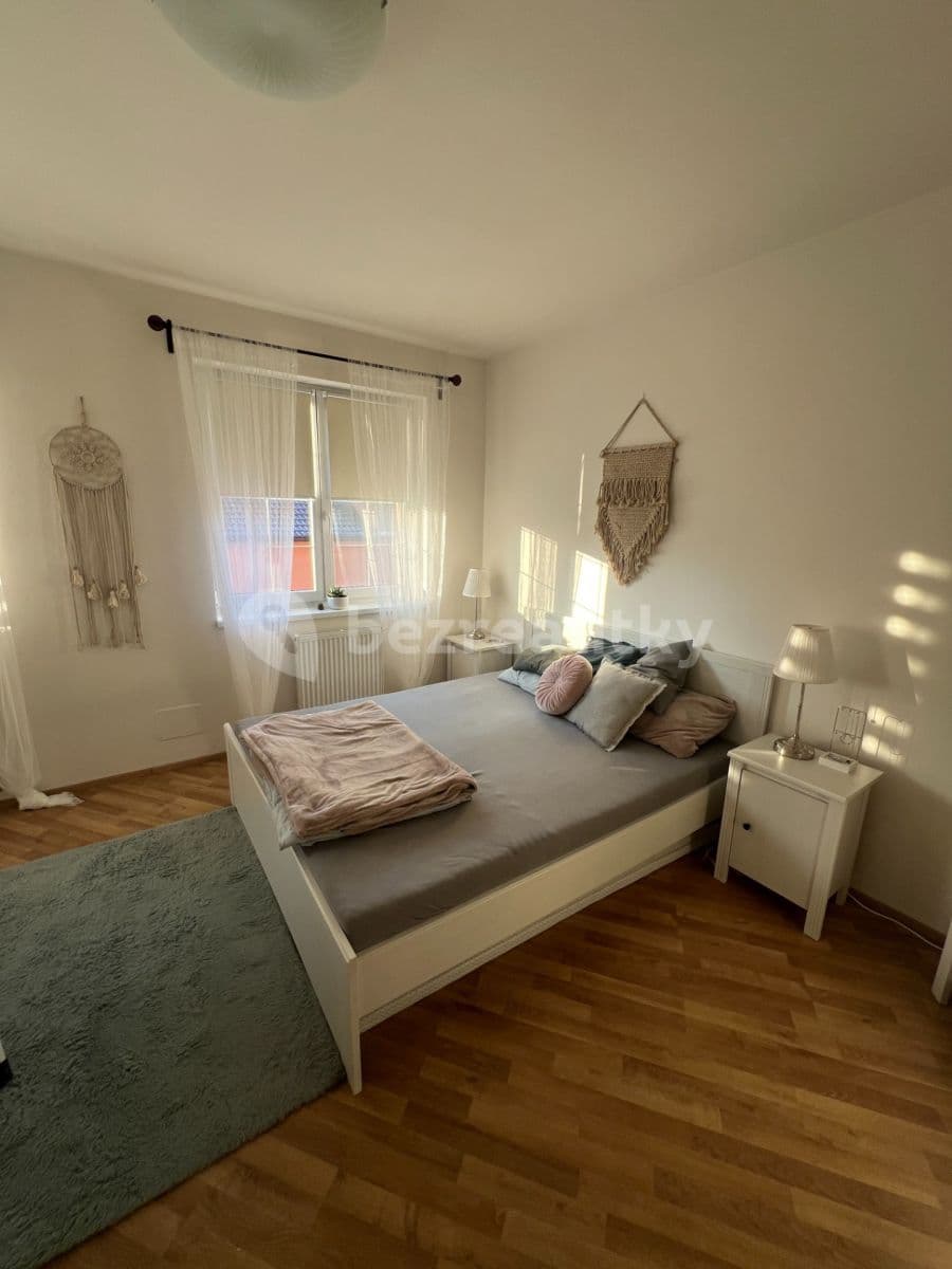 Predaj bytu 2-izbový 45 m², Pelušková, Praha, Praha Predaj bytu 2-izbový 45 m², Pelušková, Praha, Praha