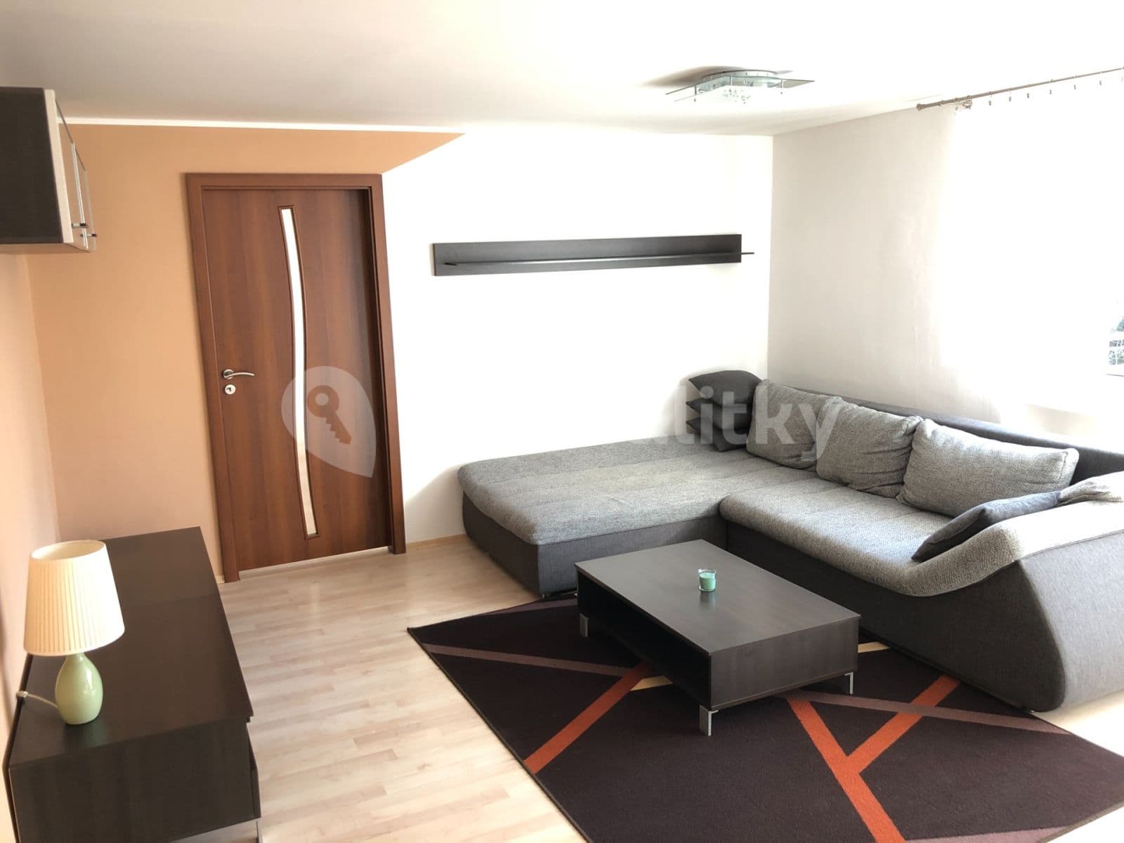 Prenájom bytu 3-izbový 80 m², Tvrdého, Praha, Praha Prenájom bytu 3-izbový 80 m², Tvrdého, Praha, Praha