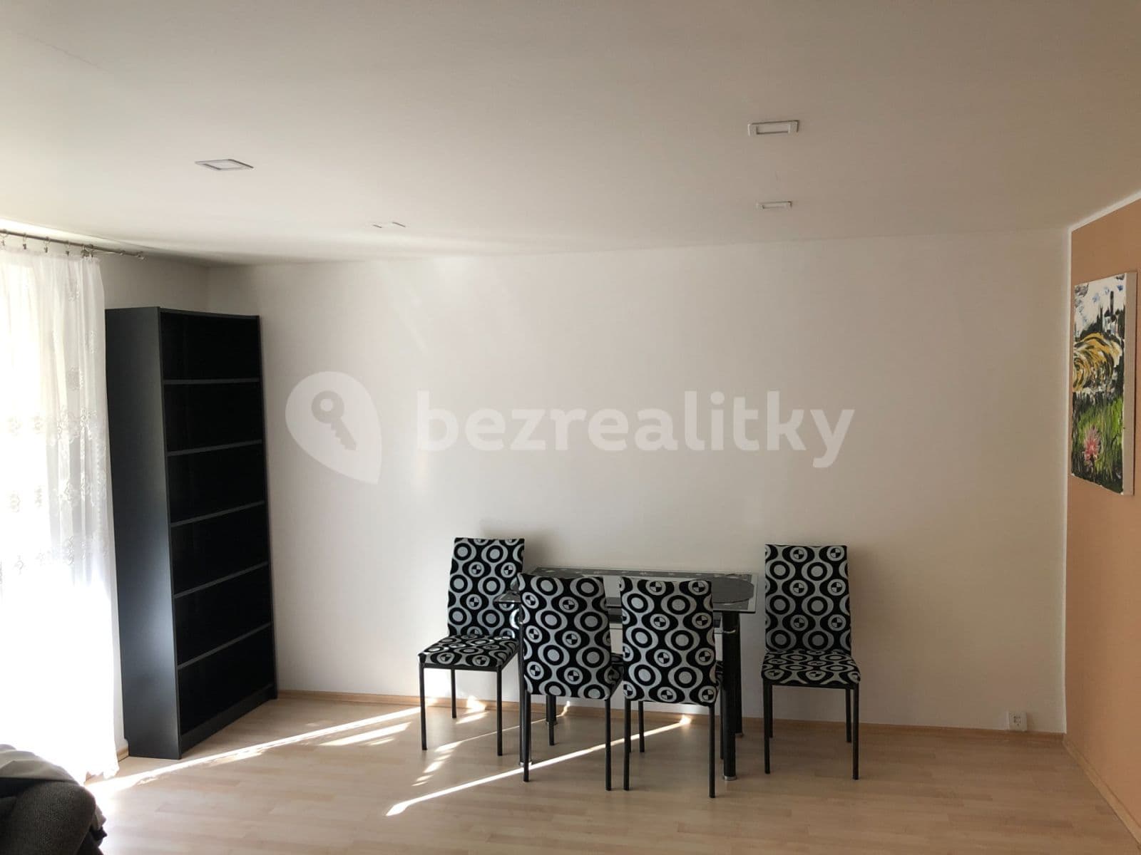 Prenájom bytu 3-izbový 80 m², Tvrdého, Praha, Praha Prenájom bytu 3-izbový 80 m², Tvrdého, Praha, Praha