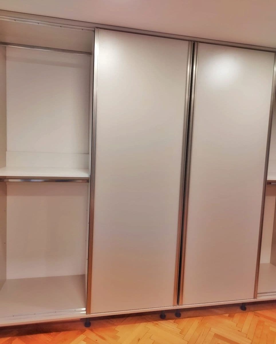 Prenájom bytu 3-izbový 80 m², Tvrdého, Praha, Praha Prenájom bytu 3-izbový 80 m², Tvrdého, Praha, Praha