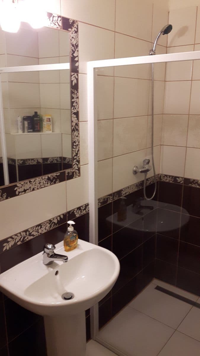 Prenájom bytu 56 m², Vltavská, Praha, Praha Prenájom bytu 56 m², Vltavská, Praha, Praha