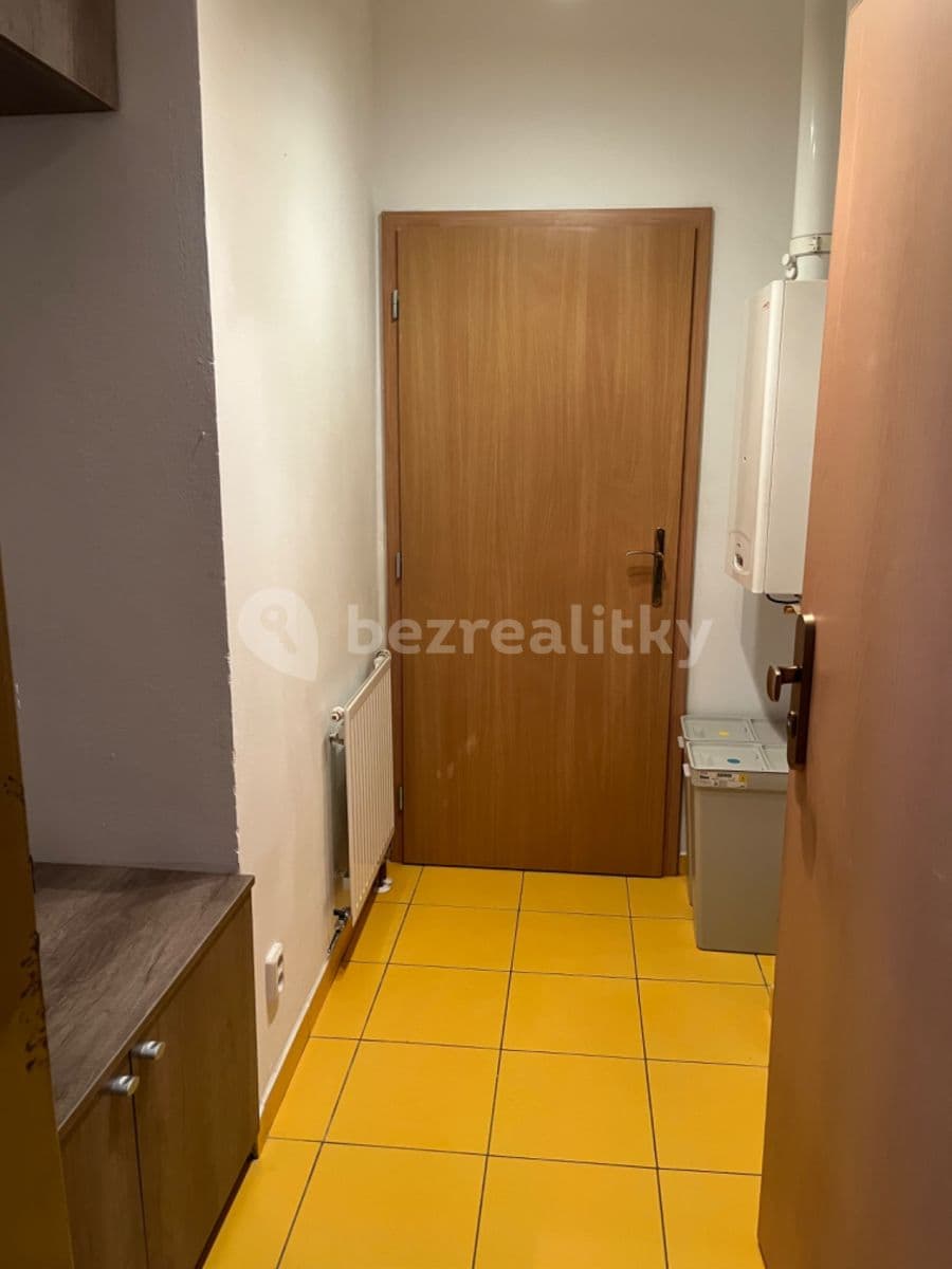 Prenájom bytu 2-izbový 42 m², Valčíkova, Praha, Praha Prenájom bytu 2-izbový 42 m², Valčíkova, Praha, Praha