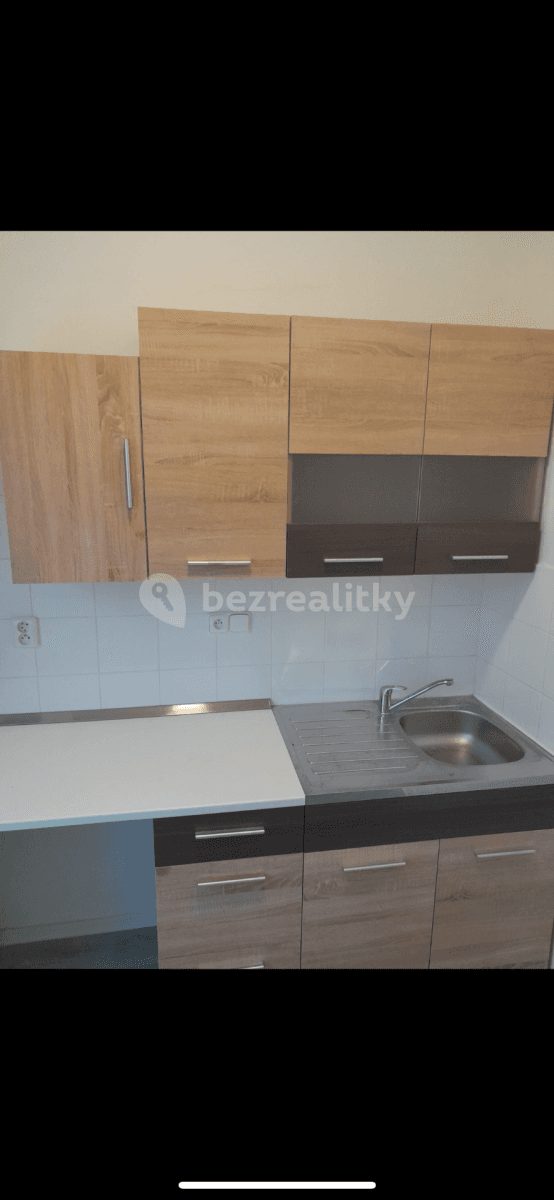 Prenájom bytu 1-izbový 20 m², Chocerady, Středočeský kraj Prenájom bytu 1-izbový 20 m², Chocerady, Středočeský kraj