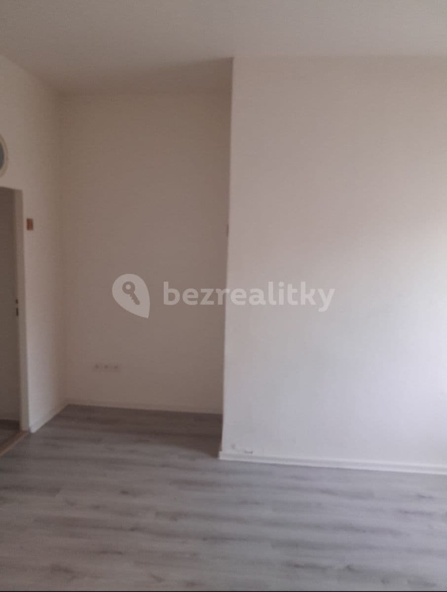 Prenájom bytu 1-izbový 20 m², Chocerady, Středočeský kraj Prenájom bytu 1-izbový 20 m², Chocerady, Středočeský kraj