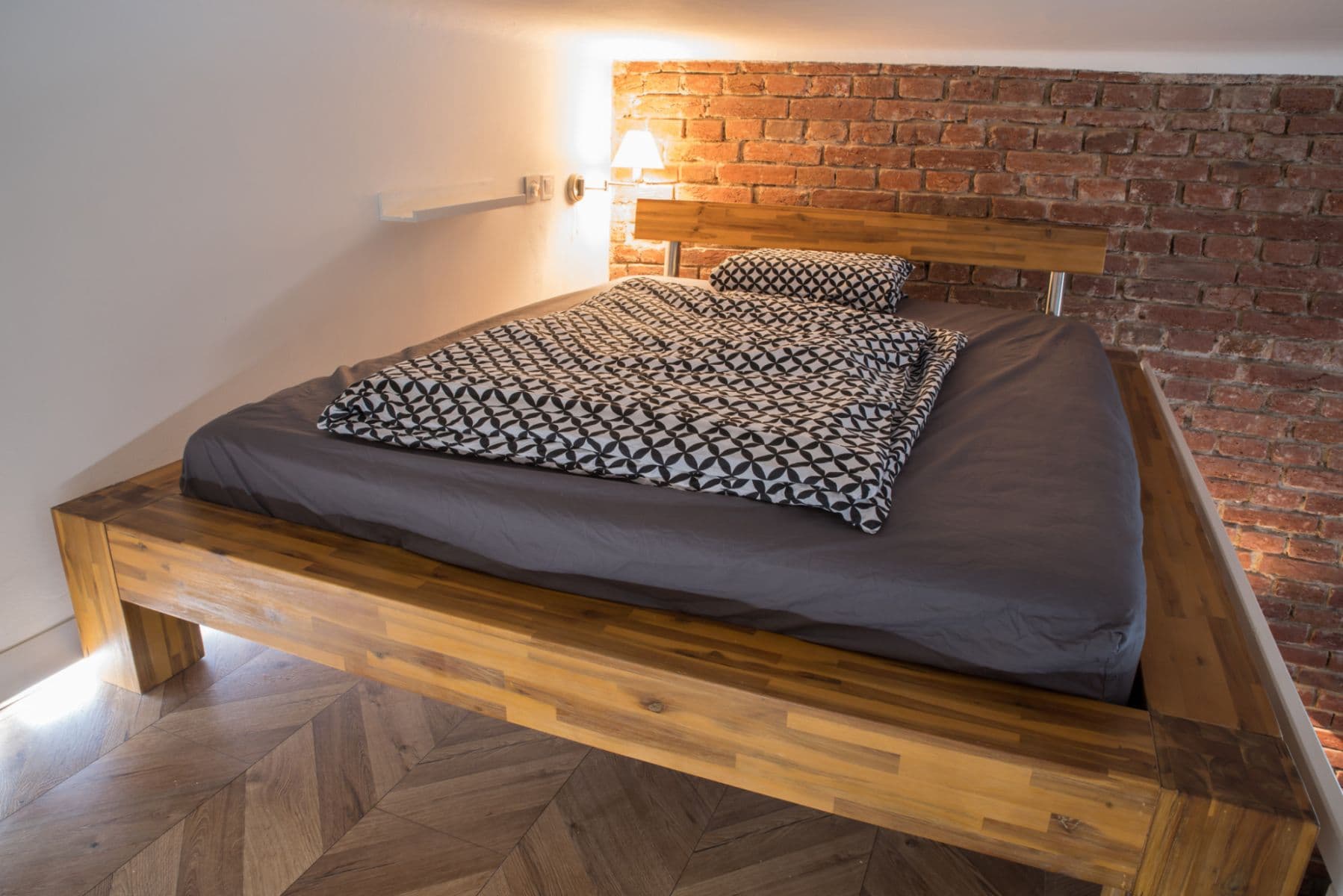 Prenájom bytu 33 m², Pernerova, Praha, Praha Prenájom bytu 33 m², Pernerova, Praha, Praha