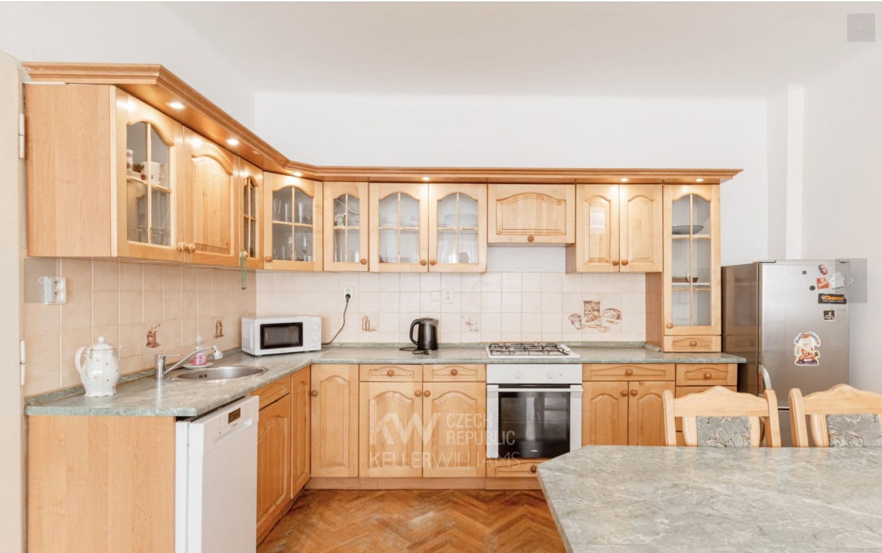 Prenájom bytu 90 m², Stroupežnického, Praha, Praha Prenájom bytu 90 m², Stroupežnického, Praha, Praha