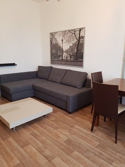 Prenájom bytu Garsoniéra 32 m², Lannova, Praha, Praha Prenájom bytu Garsoniéra 32 m², Lannova, Praha, Praha