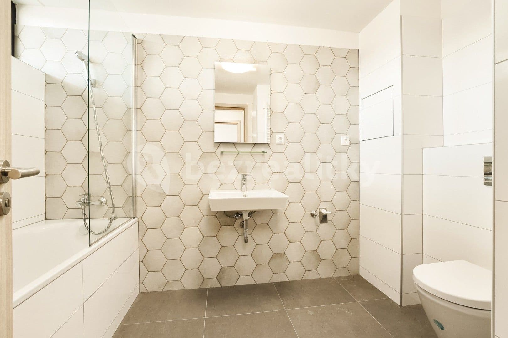 Prenájom bytu 2-izbový 59 m², Opuštěná, Brno, Jihomoravský kraj Prenájom bytu 2-izbový 59 m², Opuštěná, Brno, Jihomoravský kraj