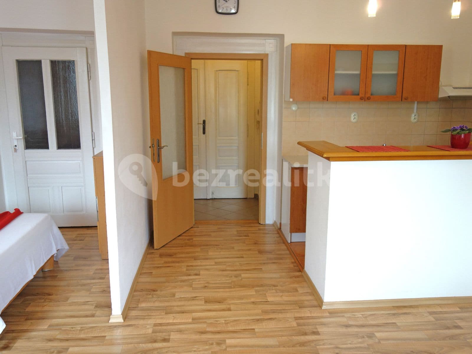 Prenájom bytu 2-izbový 40 m², Branická, Praha, Praha Prenájom bytu 2-izbový 40 m², Branická, Praha, Praha