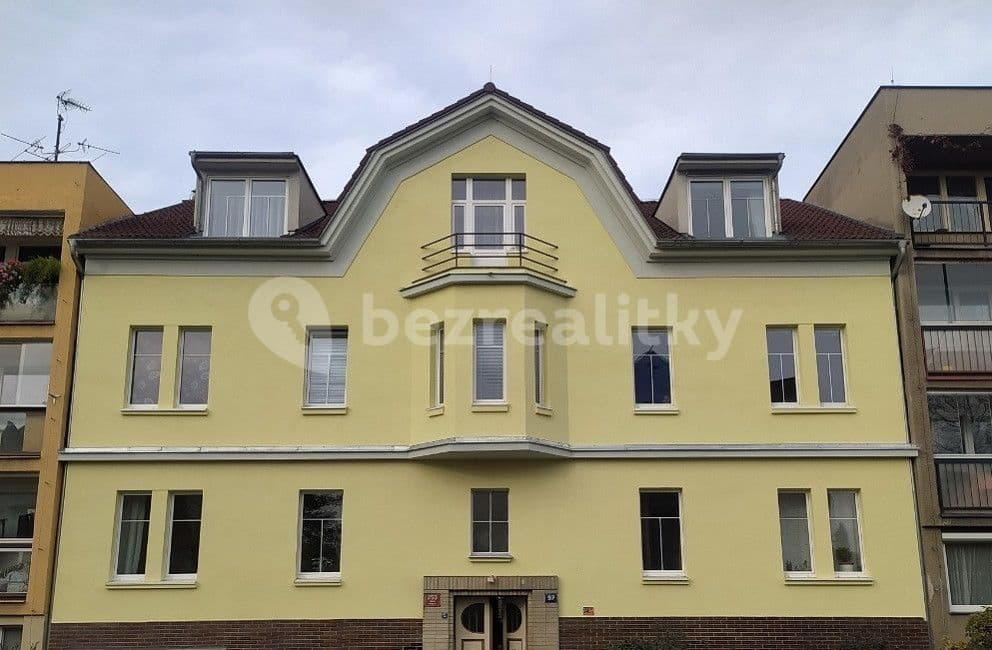 Prenájom bytu 2-izbový 40 m², Branická, Praha, Praha Prenájom bytu 2-izbový 40 m², Branická, Praha, Praha